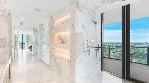 19575 Collins Avenue Sunny Isles Beach FL 33160