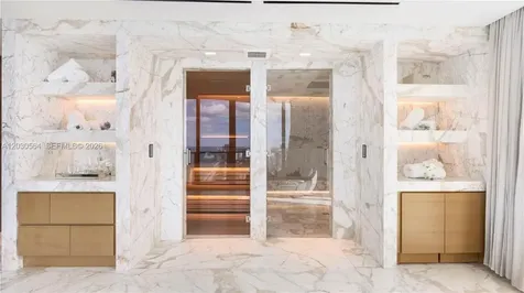 19575 Collins Avenue Sunny Isles Beach FL 33160