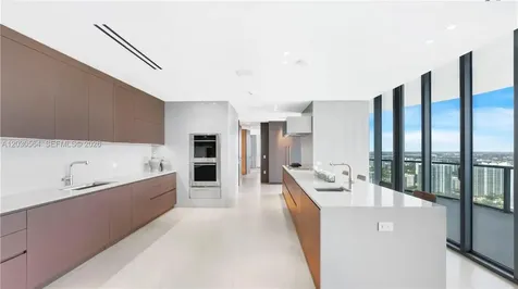 19575 Collins Avenue Sunny Isles Beach FL 33160