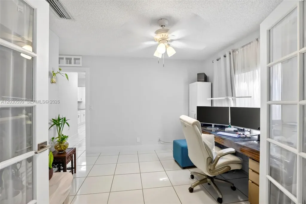 12436 SW 1st Street Coral Springs FL 33071