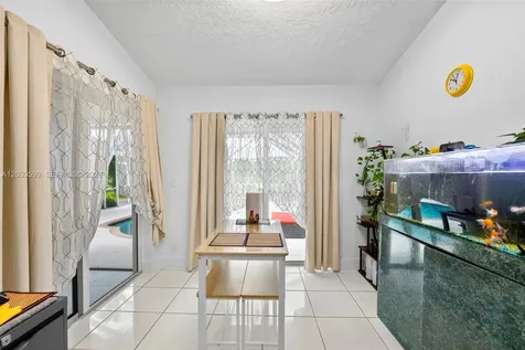 12436 SW 1st Street Coral Springs FL 33071