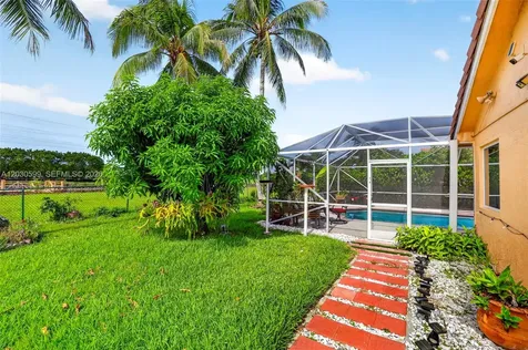 12436 SW 1st Street Coral Springs FL 33071