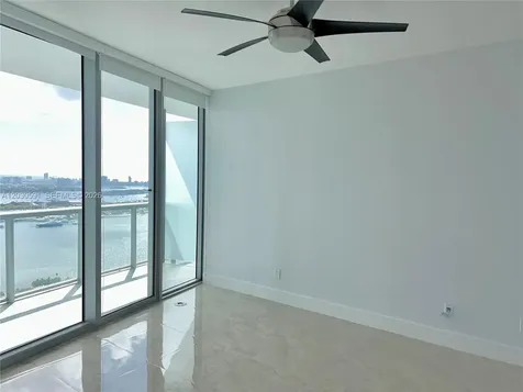 888 Biscayne Boulevard Miami FL 33132