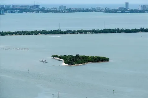 888 Biscayne Boulevard Miami FL 33132
