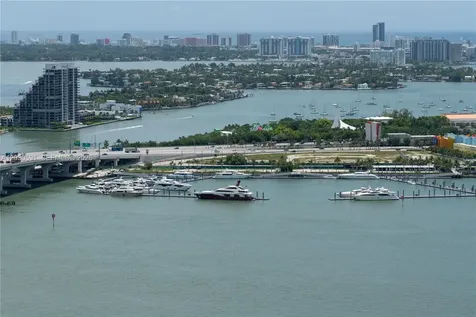 888 Biscayne Boulevard Miami FL 33132