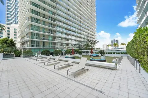 79 SW 12th Street Miami FL 33130