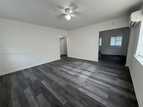 1084 NW 74th Street Miami FL 33150
