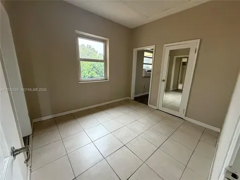 1420 NW 26th Avenue Miami FL 33125