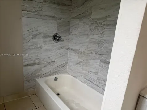 1420 NW 26th Avenue Miami FL 33125