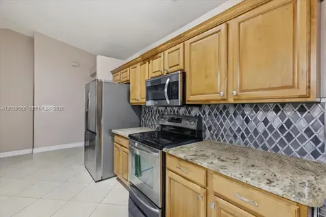 403 SW 28th Place Cape Coral FL 33991