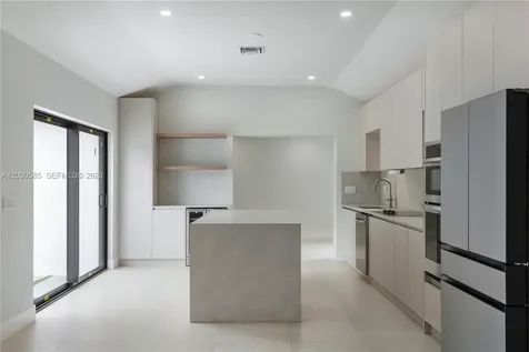 2286 SW 21st Avenue Miami FL 33145