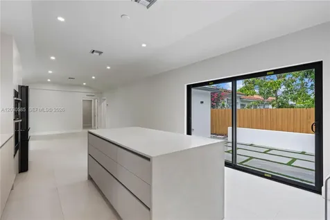 2286 SW 21st Avenue Miami FL 33145