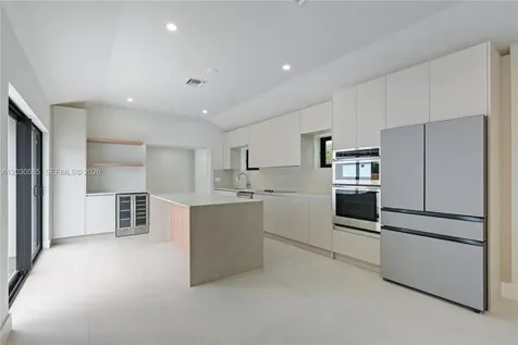 2286 SW 21st Avenue Miami FL 33145