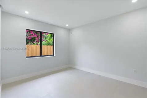 2286 SW 21st Avenue Miami FL 33145