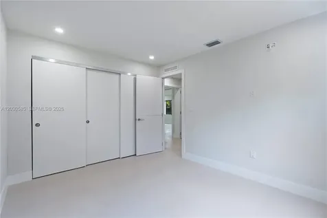 2286 SW 21st Avenue Miami FL 33145