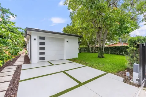 2286 SW 21st Avenue Miami FL 33145