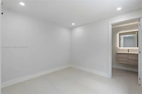 2286 SW 21st Avenue Miami FL 33145