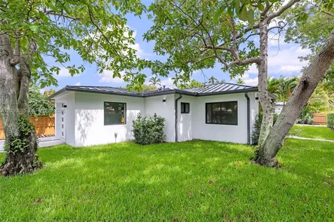 2286 SW 21st Avenue Miami FL 33145