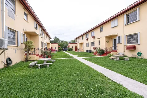 637 SW 11th Street Miami FL 33129