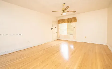 637 SW 11th Street Miami FL 33129