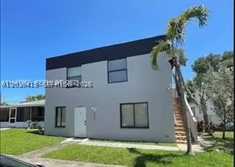 2240 Simms Street Hollywood FL 33020