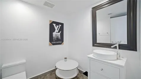 465 Brickell Avenue Miami FL 33131