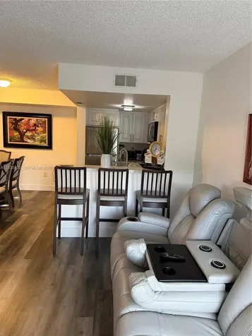 675 NW 85th Court Miami FL 33126