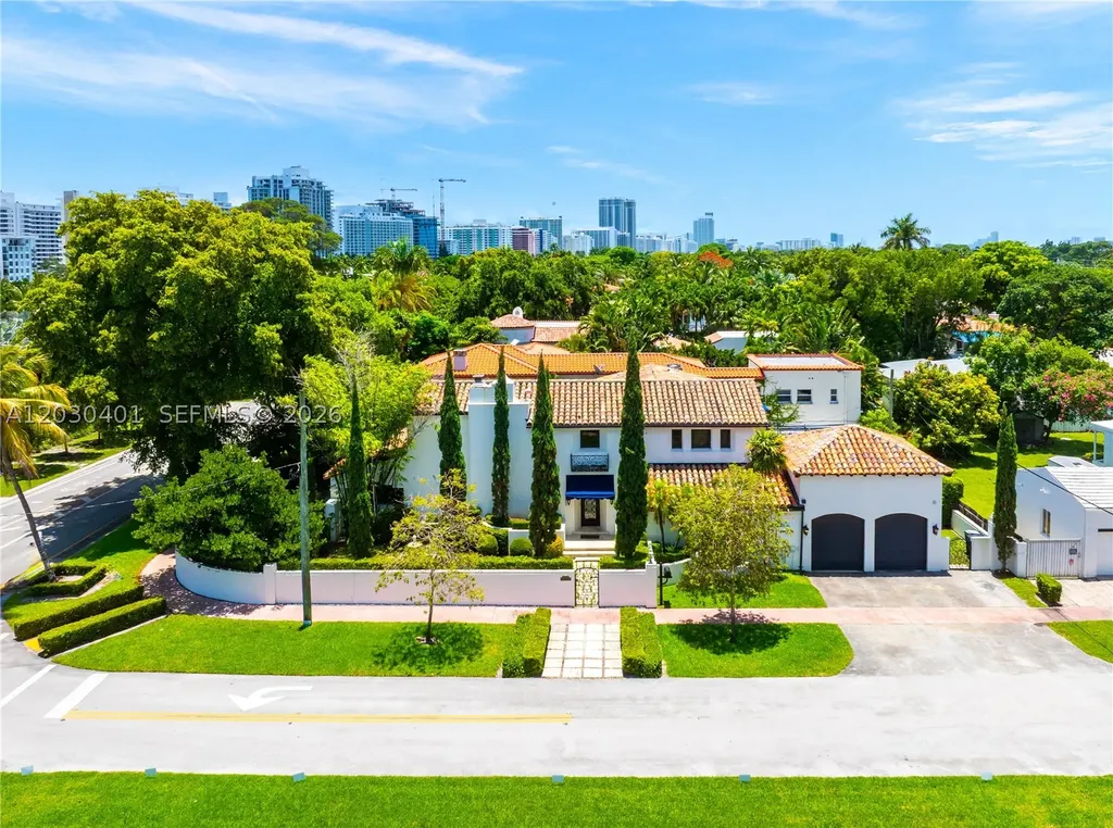 5860 Pine Tree Drive Miami Beach FL 33140