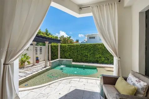 5860 Pine Tree Drive Miami Beach FL 33140