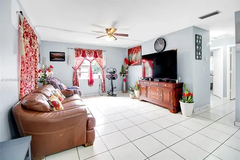 10745 SW 3rd Street Sweetwater FL 33174