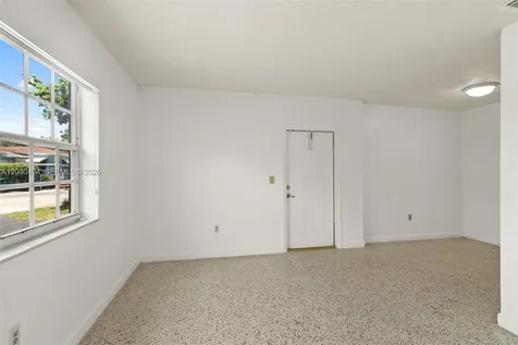 3211 NW 13th Terrace Miami FL 33125