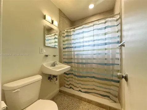 3211 NW 13th Terrace Miami FL 33125