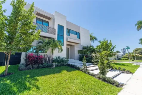 1380 Hollywood Boulevard Hollywood FL 33019