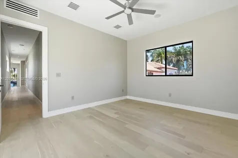 1380 Hollywood Boulevard Hollywood FL 33019