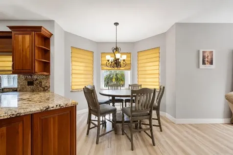 1021 NW 185th Terrace Pembroke Pines FL 33029