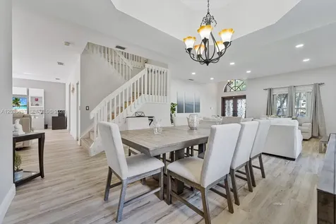 1021 NW 185th Terrace Pembroke Pines FL 33029