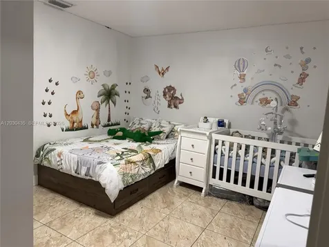 1870 W 64th Street Hialeah FL 33012