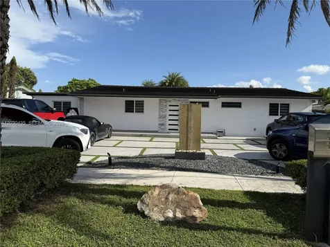 1870 W 64th Street Hialeah FL 33012