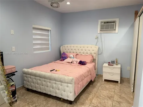 1870 W 64th Street Hialeah FL 33012
