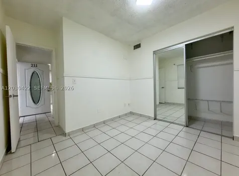 1035 W 77th Street Hialeah FL 33014