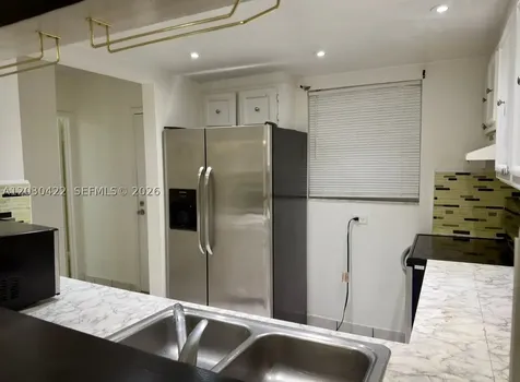 1035 W 77th Street Hialeah FL 33014