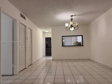 1035 W 77th Street Hialeah FL 33014