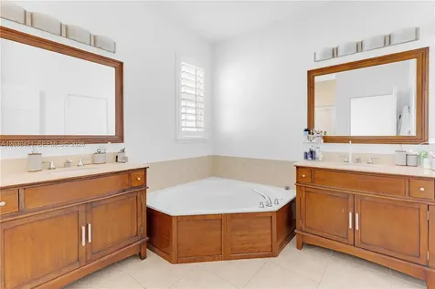 7475 NW 116th Avenue Doral FL 33178
