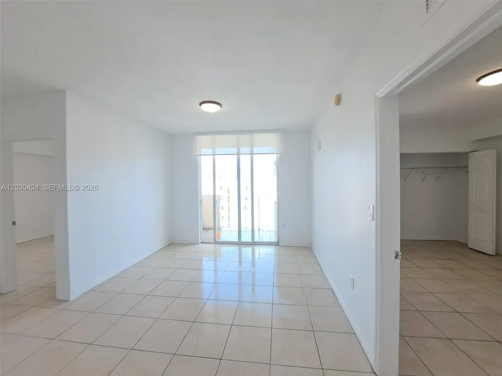 120 SW 8th Avenue Miami FL 33130