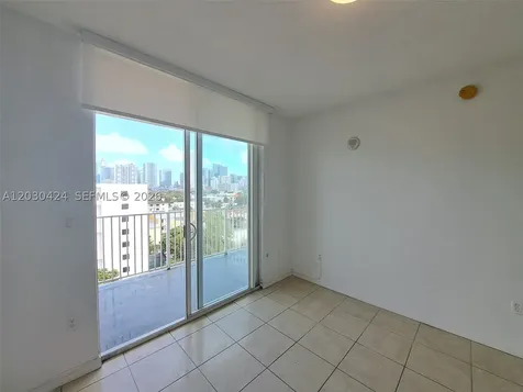 120 SW 8th Avenue Miami FL 33130