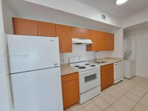 120 SW 8th Avenue Miami FL 33130