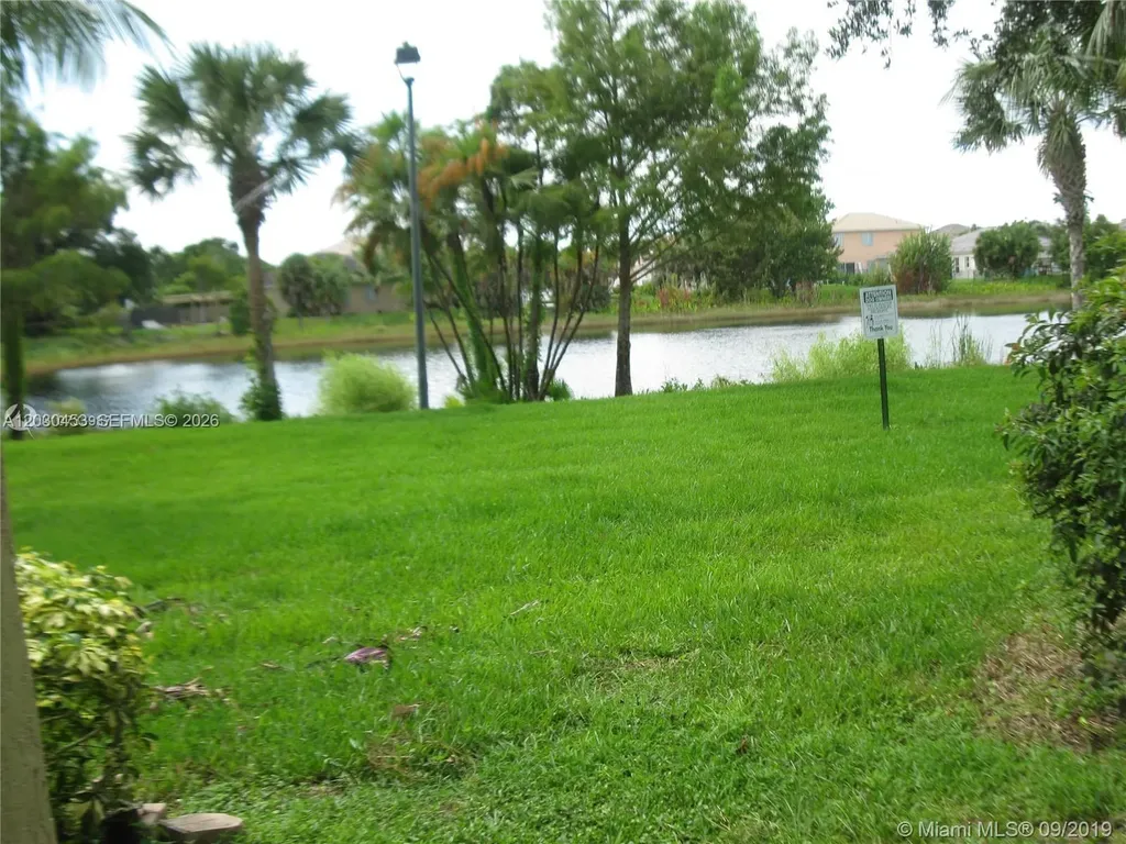 2322 SE 23rd Avenue Homestead FL 33035