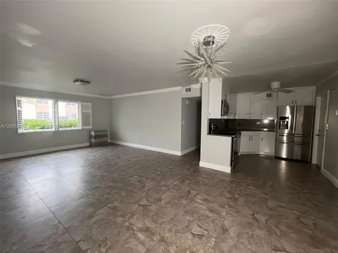 136 NE 19th Court Wilton Manors FL 33305
