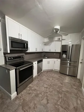 136 NE 19th Court Wilton Manors FL 33305