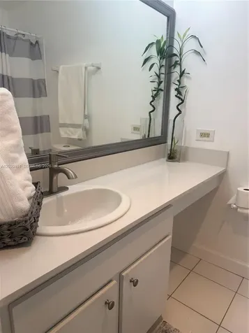 1390 Ocean Drive Miami Beach FL 33139